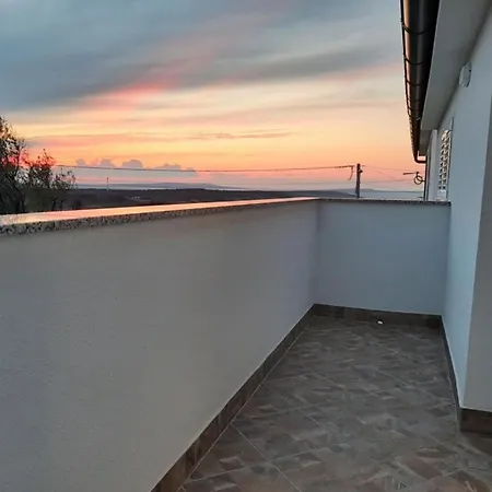 Tomislav - Two Bedroom With Terrace And Sea View Apartment